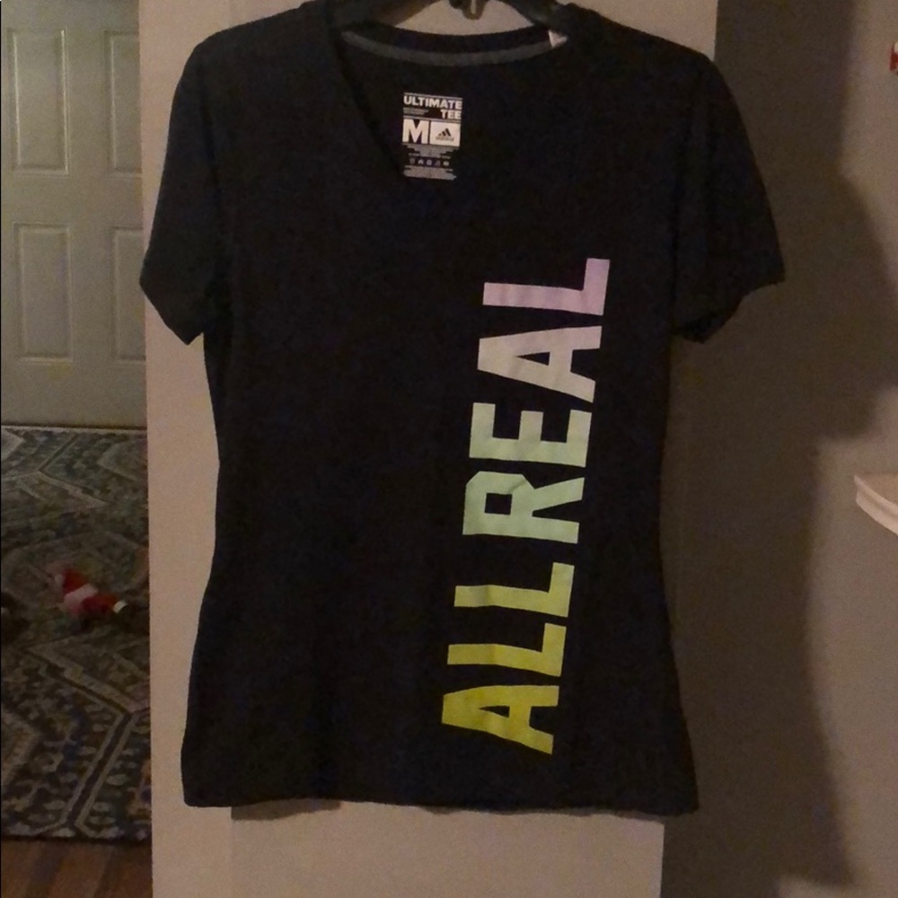 Adidas T-shirt